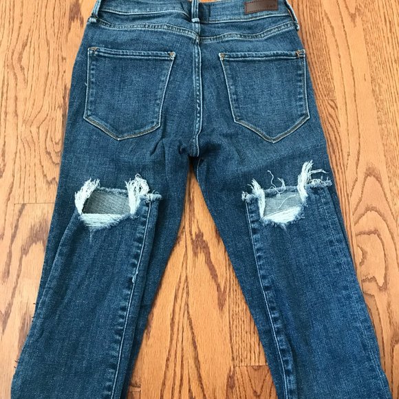 Abercrombie & Fitch Low Rise Skinny Jeans - Picture 2 of 7